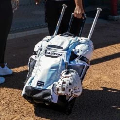 Outlet π Easton Jen Schro Catcher’s Wheeled Equipment Bag White π 9 Outlet π Easton Jen Schro Catcher’s Wheeled Equipment Bag White π -BASEBALL Official Shop a32 055 01 1